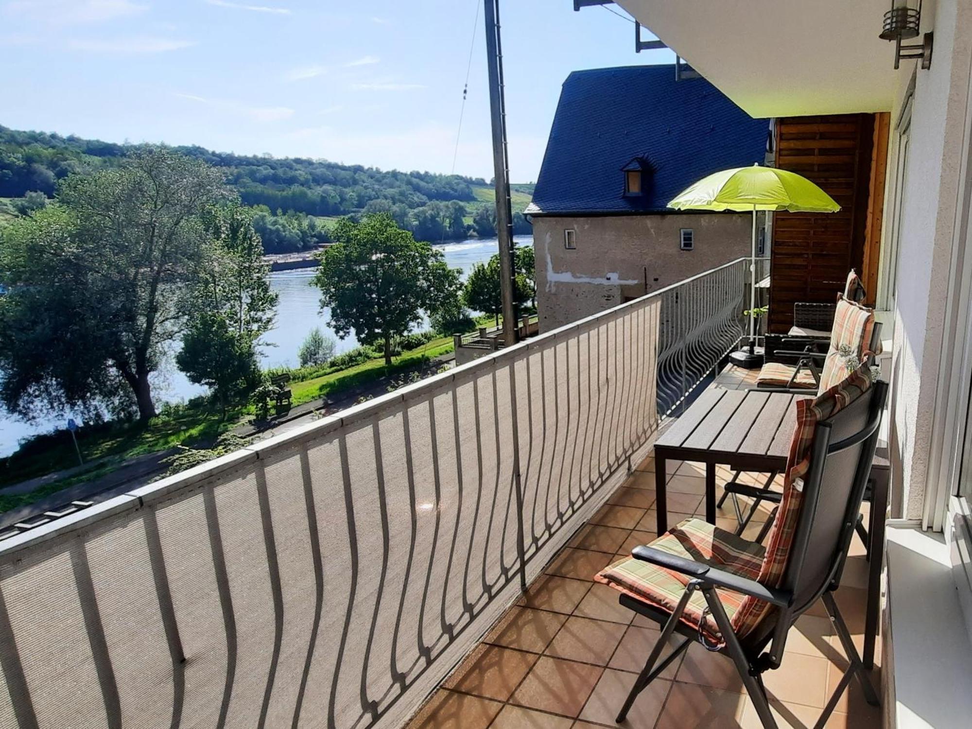 Apartments In Spay Bigone Zell-Merl Mosel Экстерьер фото
